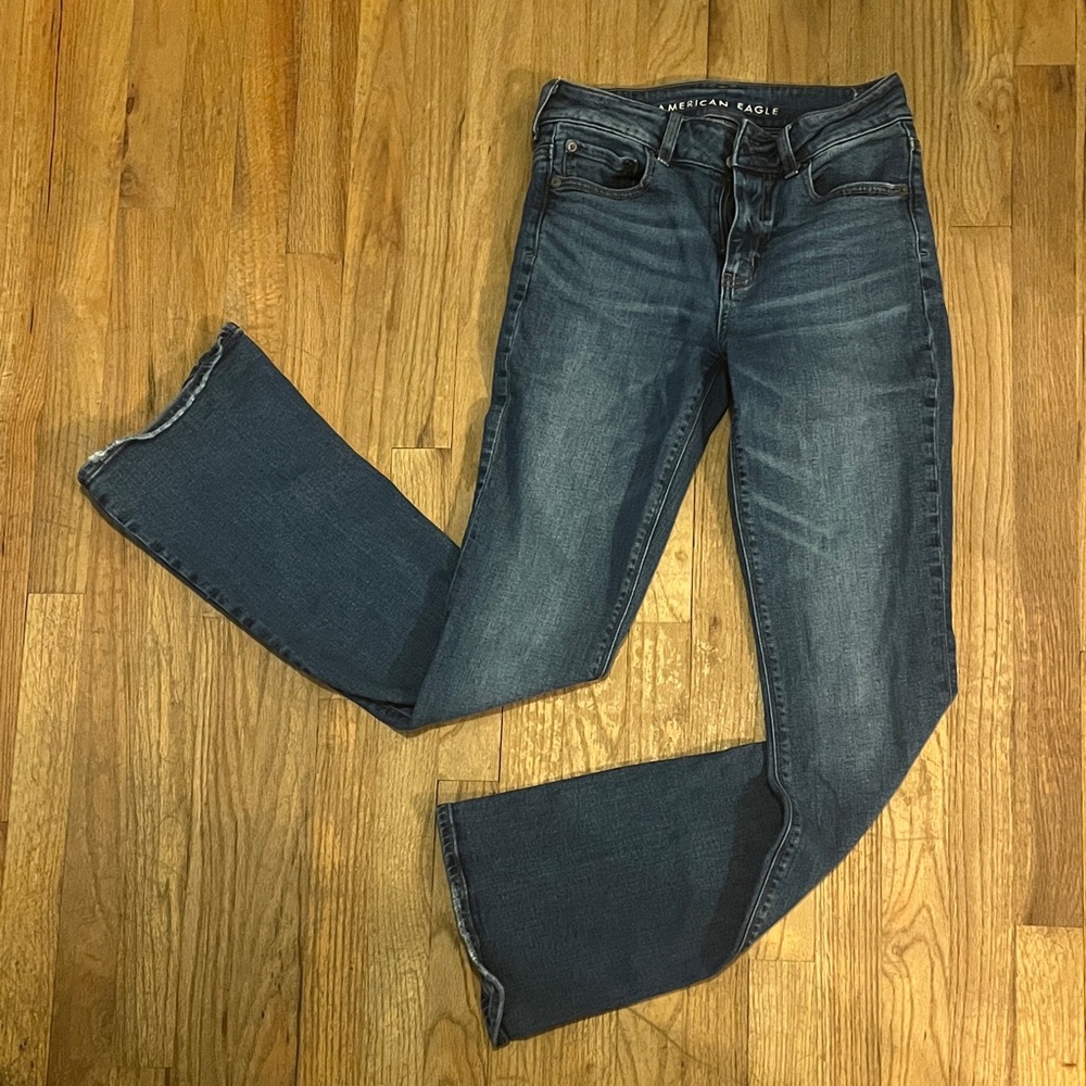 American Eagle Hi-Rise Artist Flare Jeans 4-Long